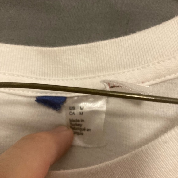 H&M Mens Marvel Tee - Picture 3 of 3